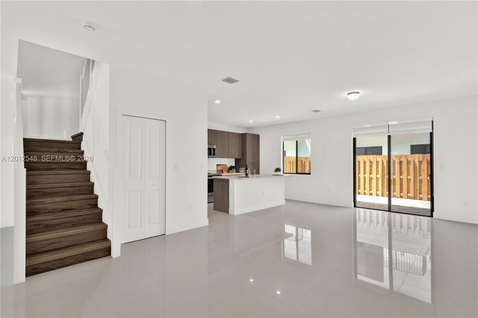 Property photo # 4