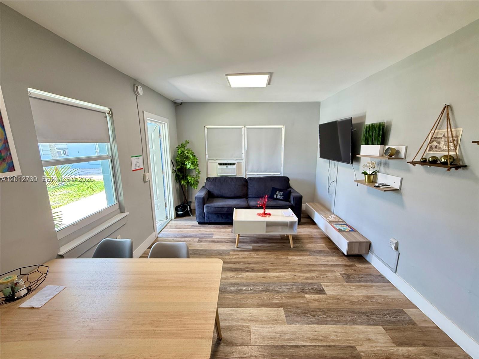 Property photo # 6