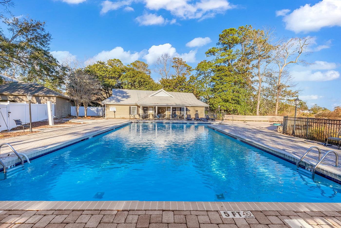 146 Stillwood Dr. 