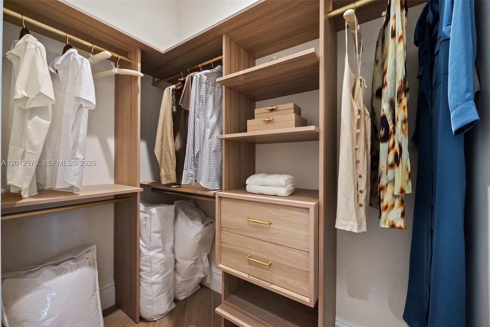 Property photo # 4