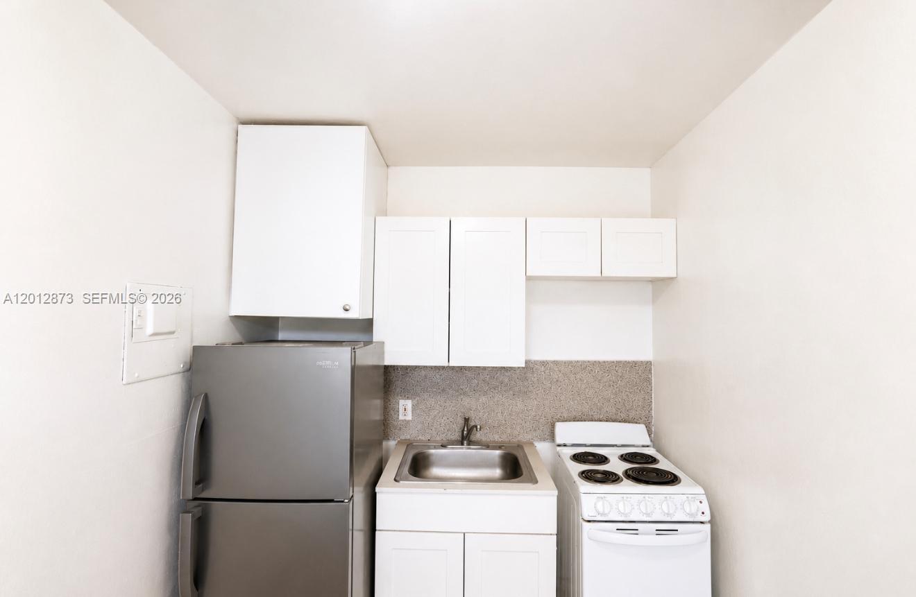 Bayshore Plaza Unit No 2