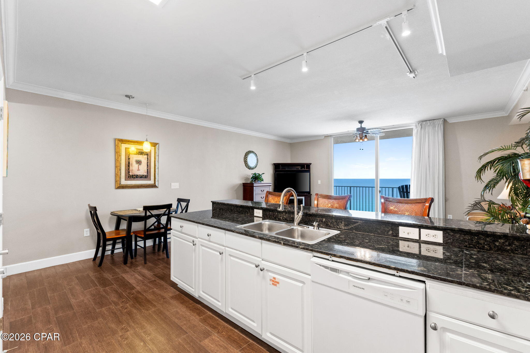 Image 10 For 16819 Front Beach Road 903
