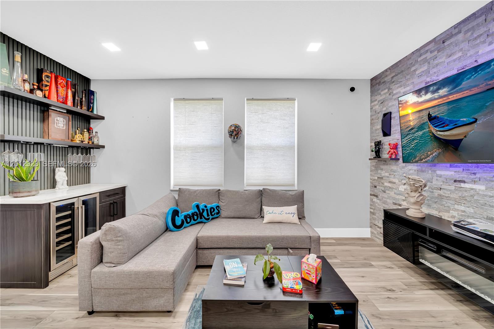 Property photo # 4