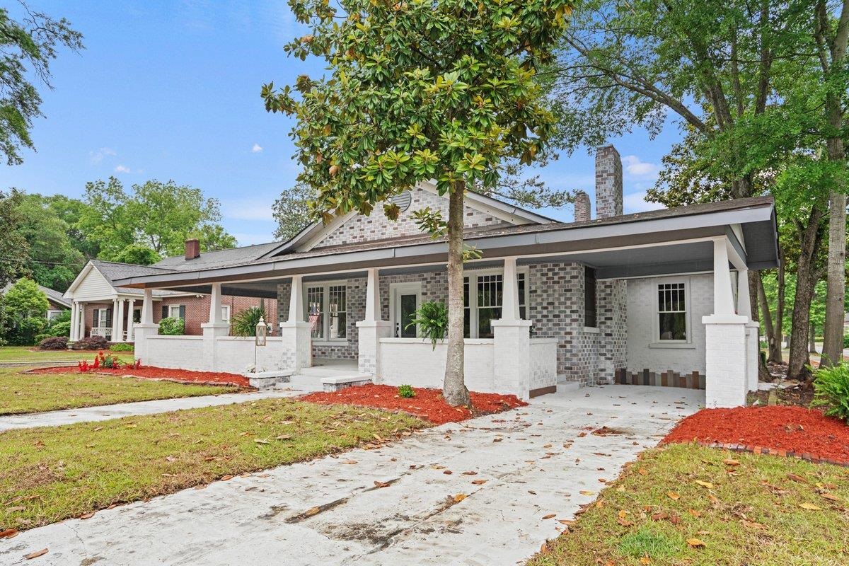 321 N Park St. Mullins, SC 29574