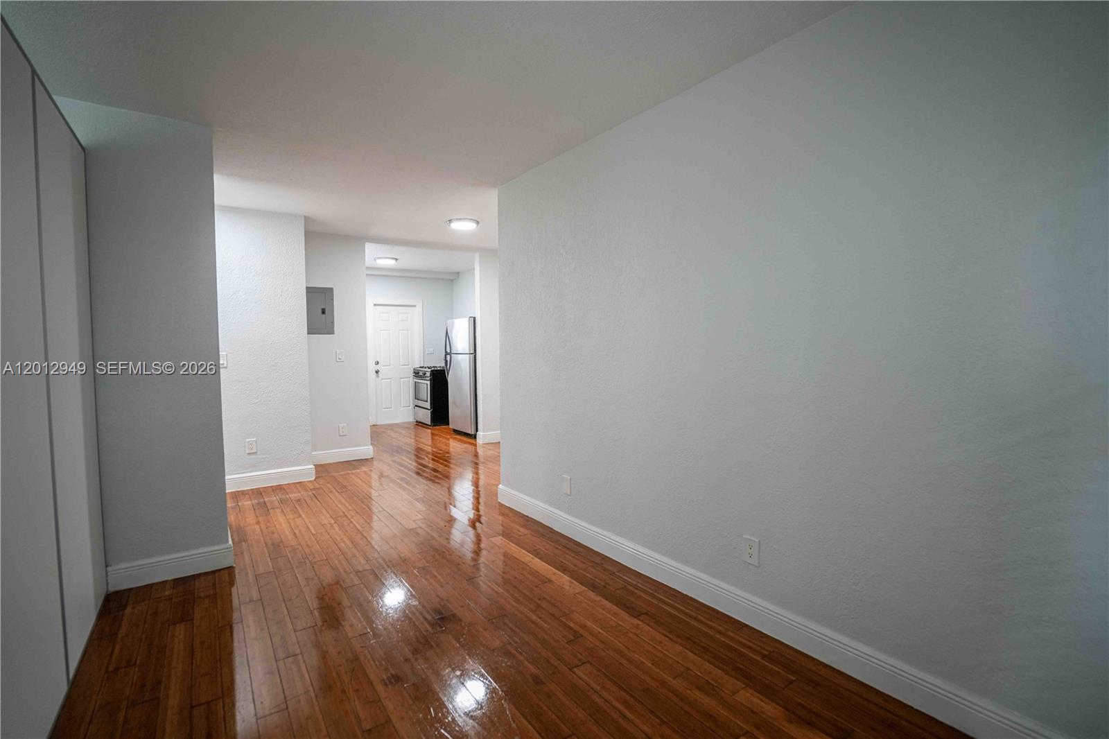 Property photo # 6