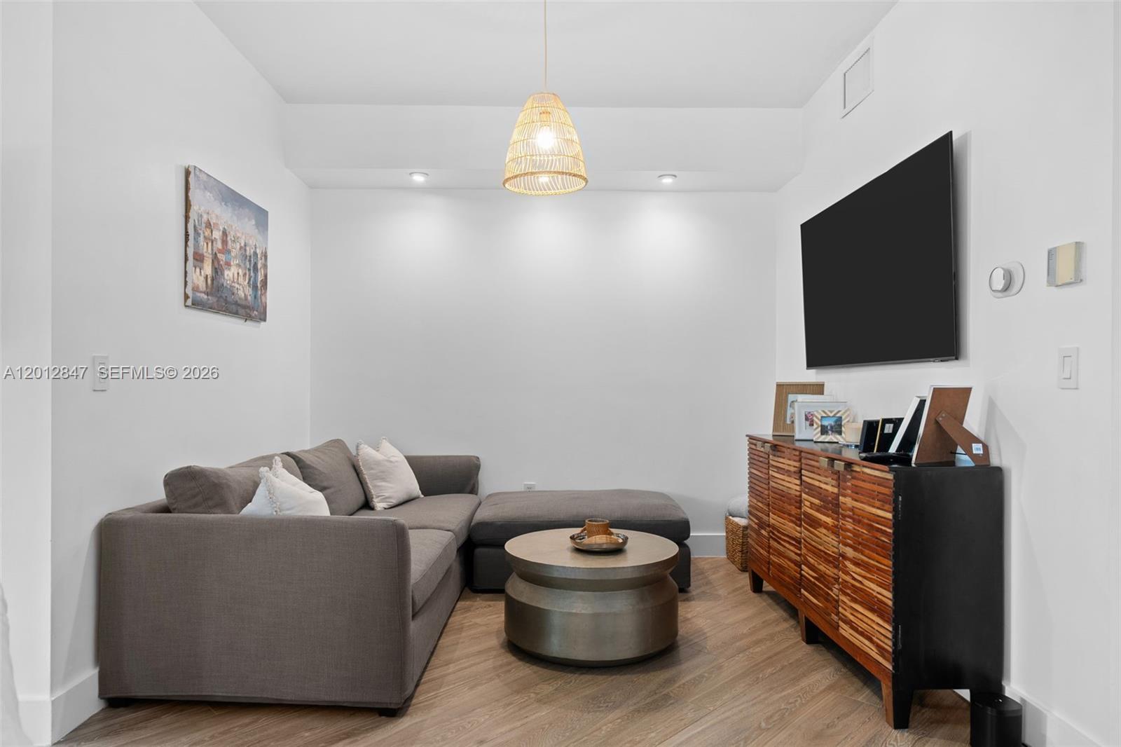 Property photo # 4