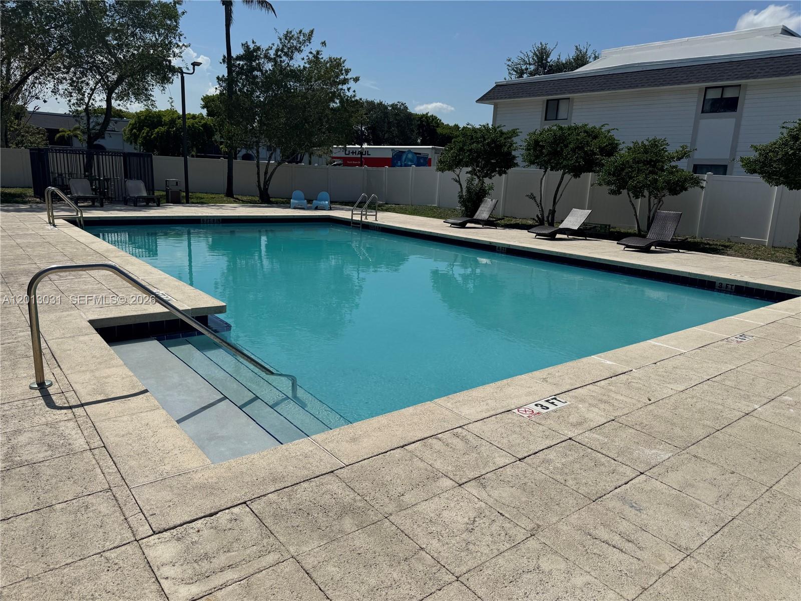 Property photo # 6