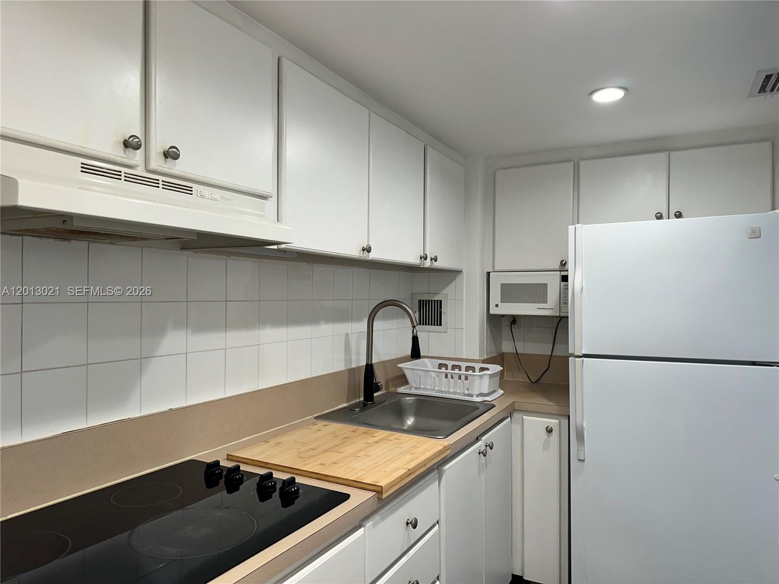 Property photo # 6