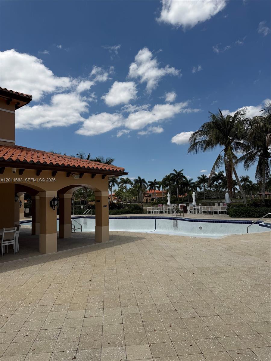 Property photo # 8