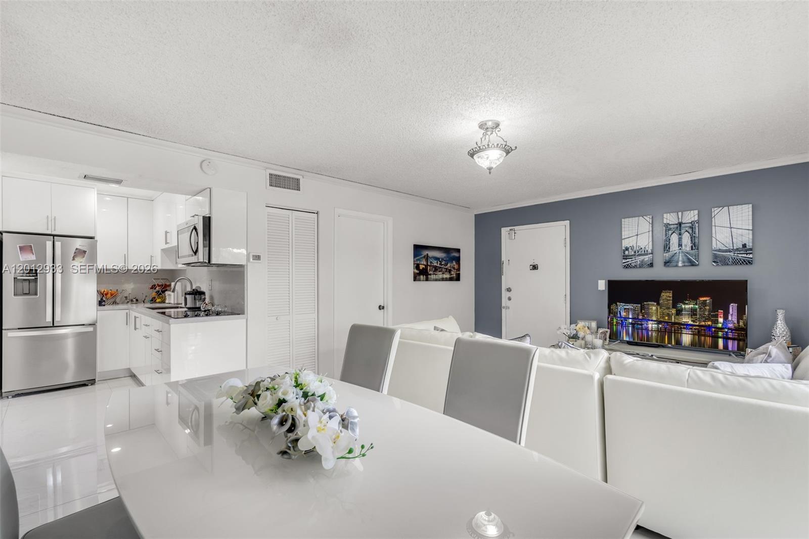 Property photo # 6