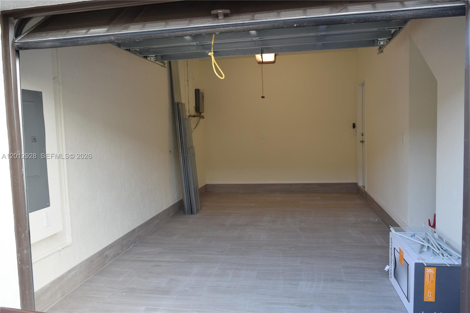 Property photo # 9