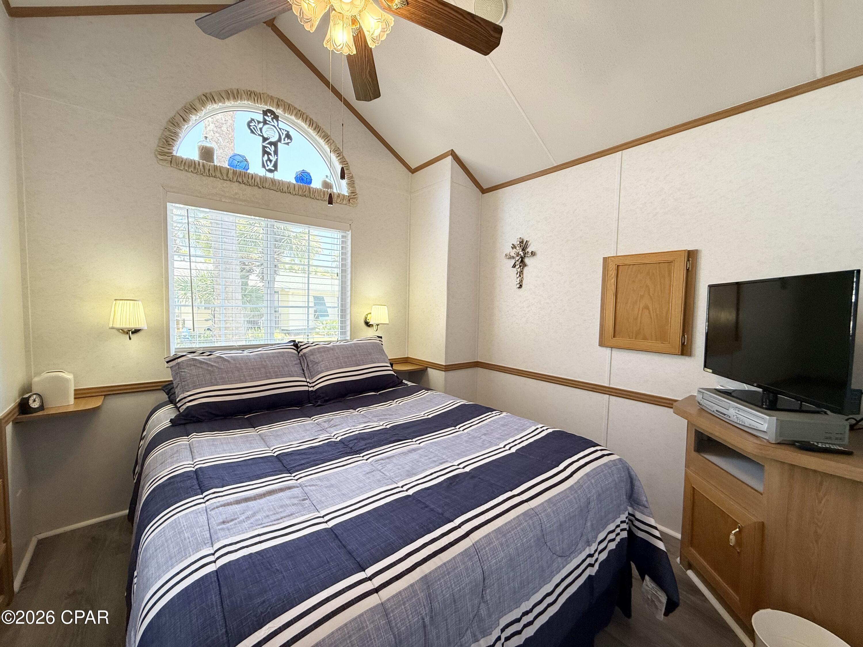 Image 21 For 1219 Thomas Drive 119