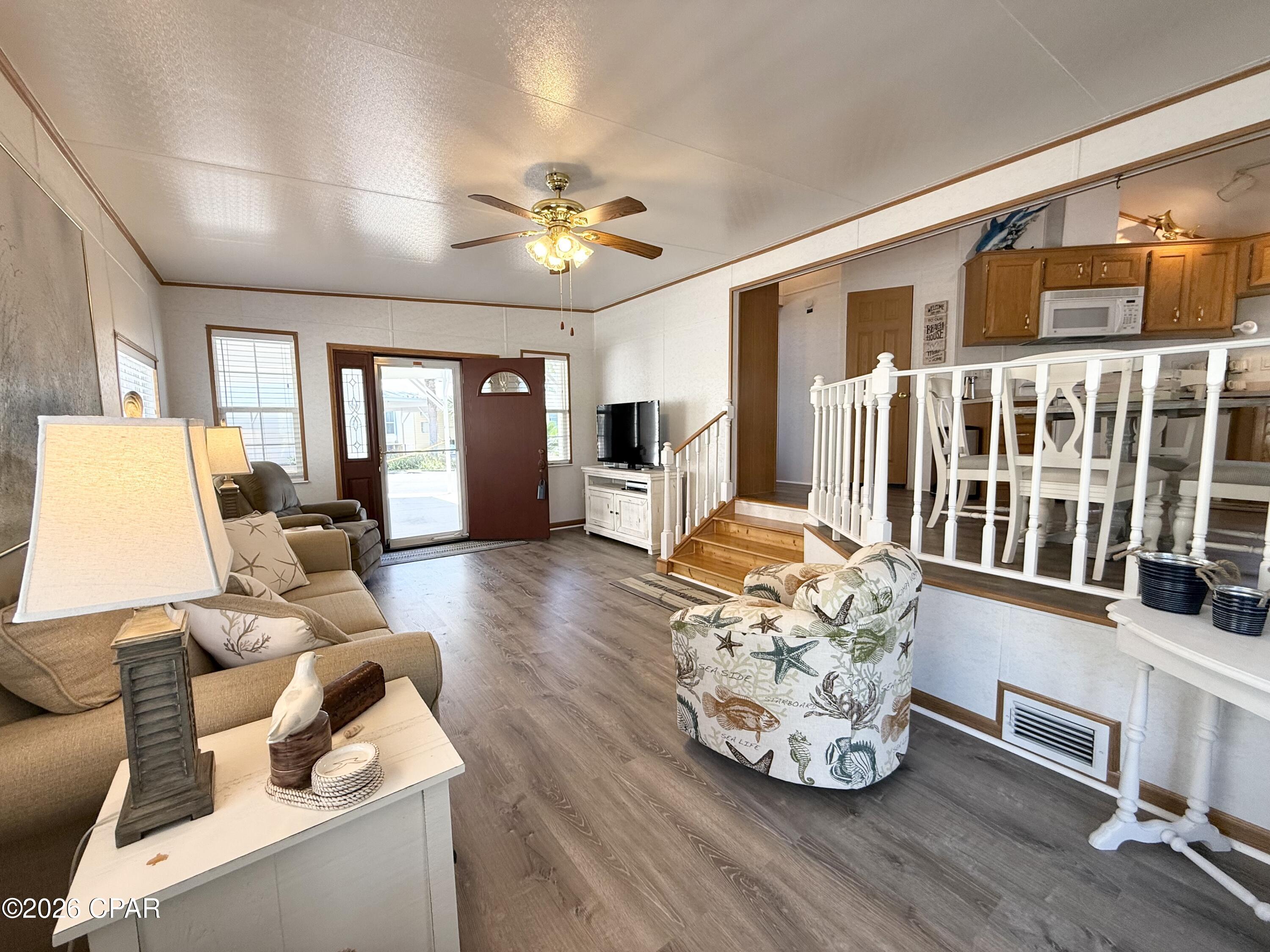 Image 6 For 1219 Thomas Drive 119