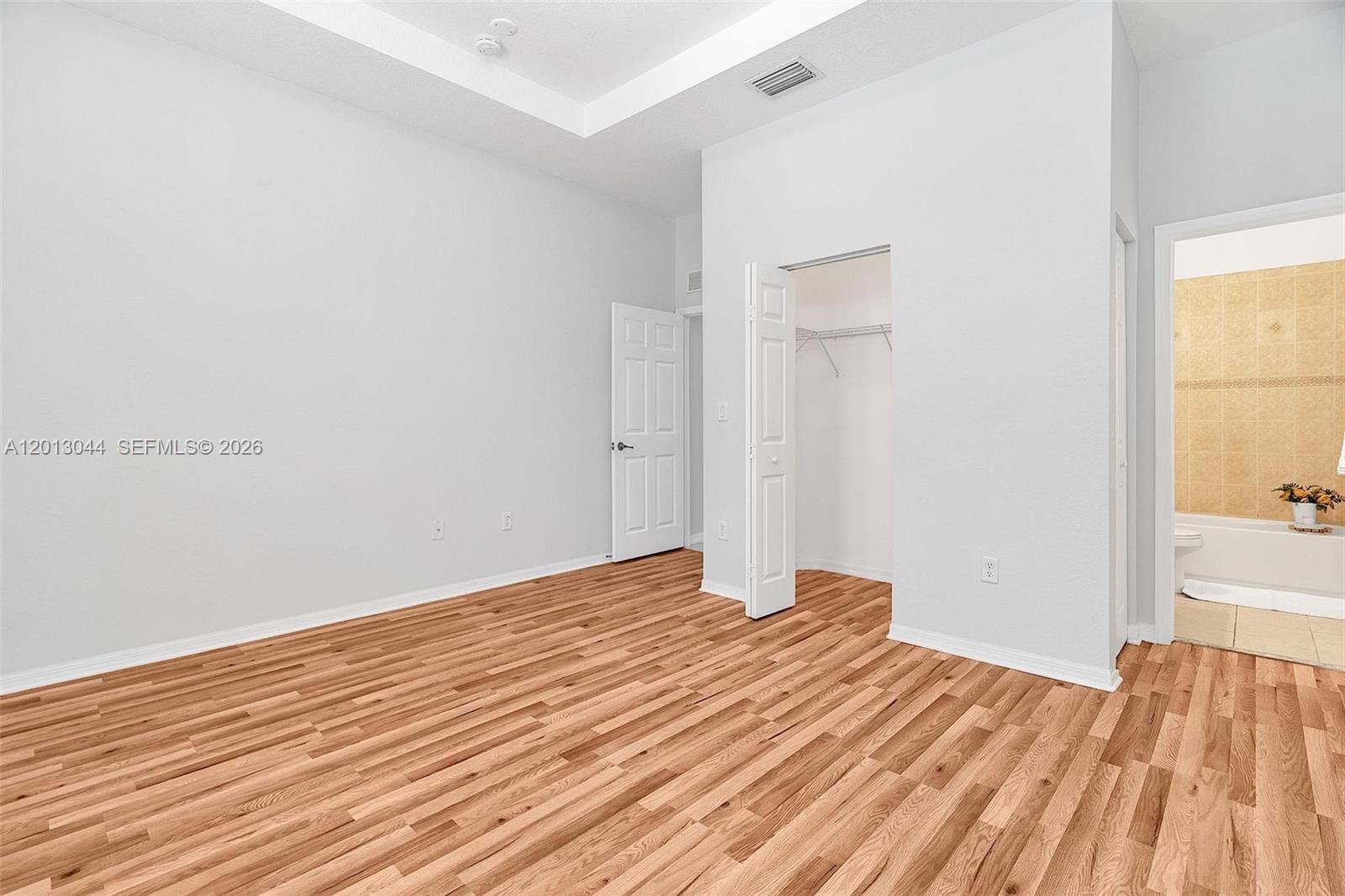 Property photo # 6