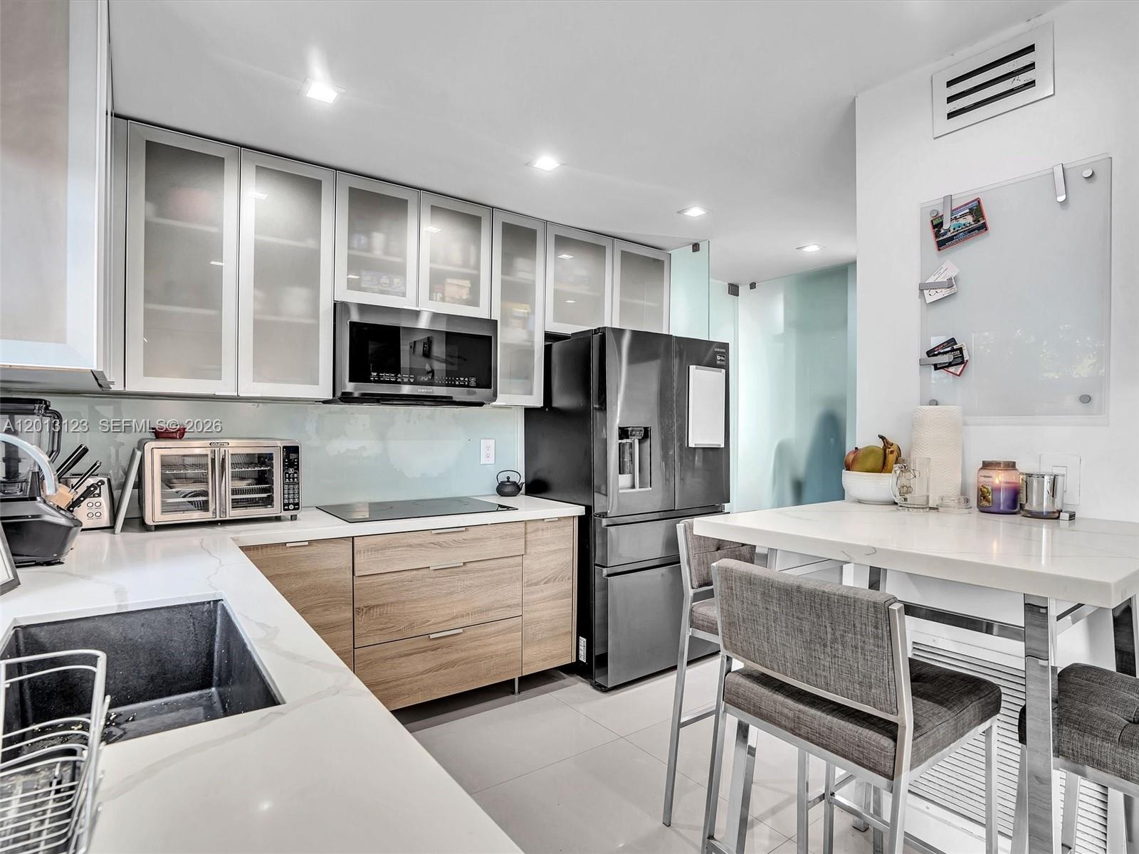 Property photo # 9