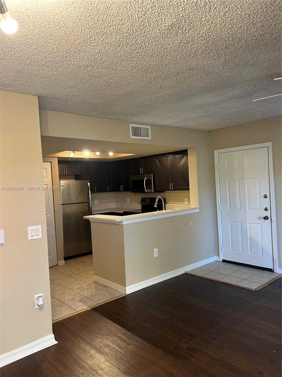 Grand Isles Condo