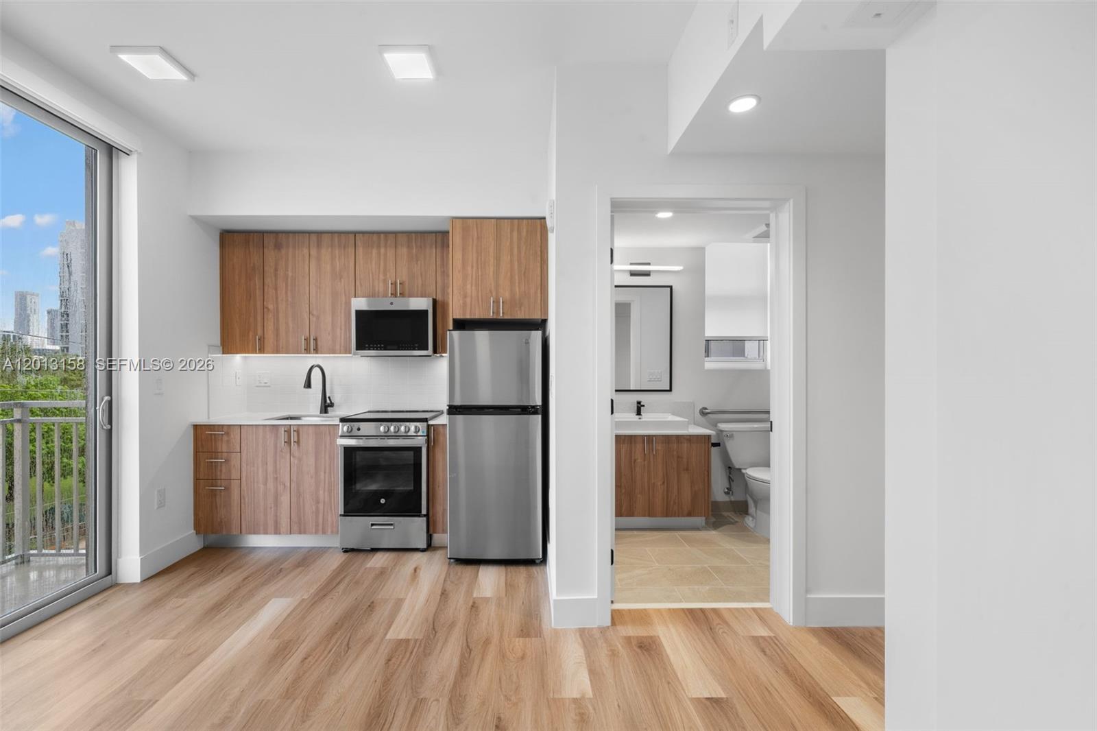 Property photo # 4