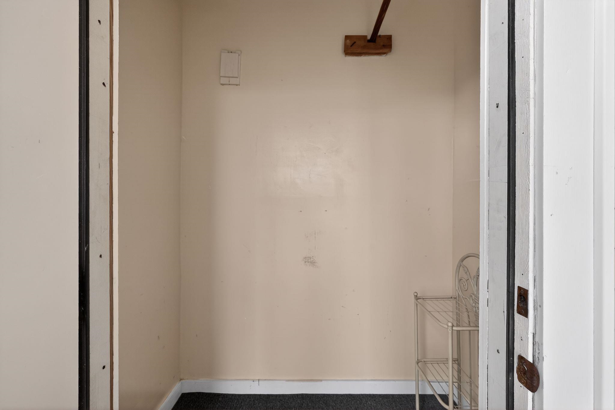 2611555 | Photo 21