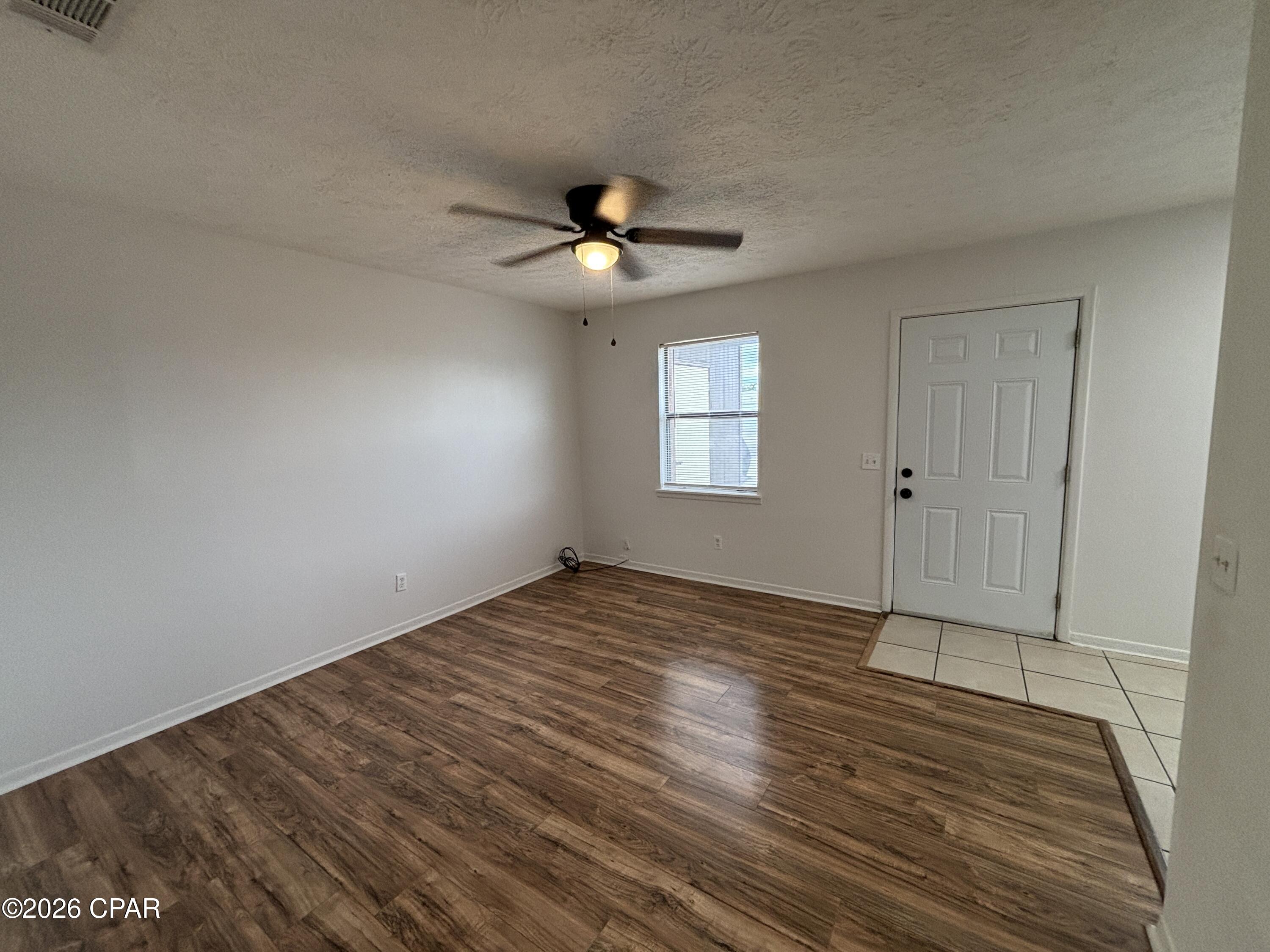 Image 3 For 2409 10th Street A