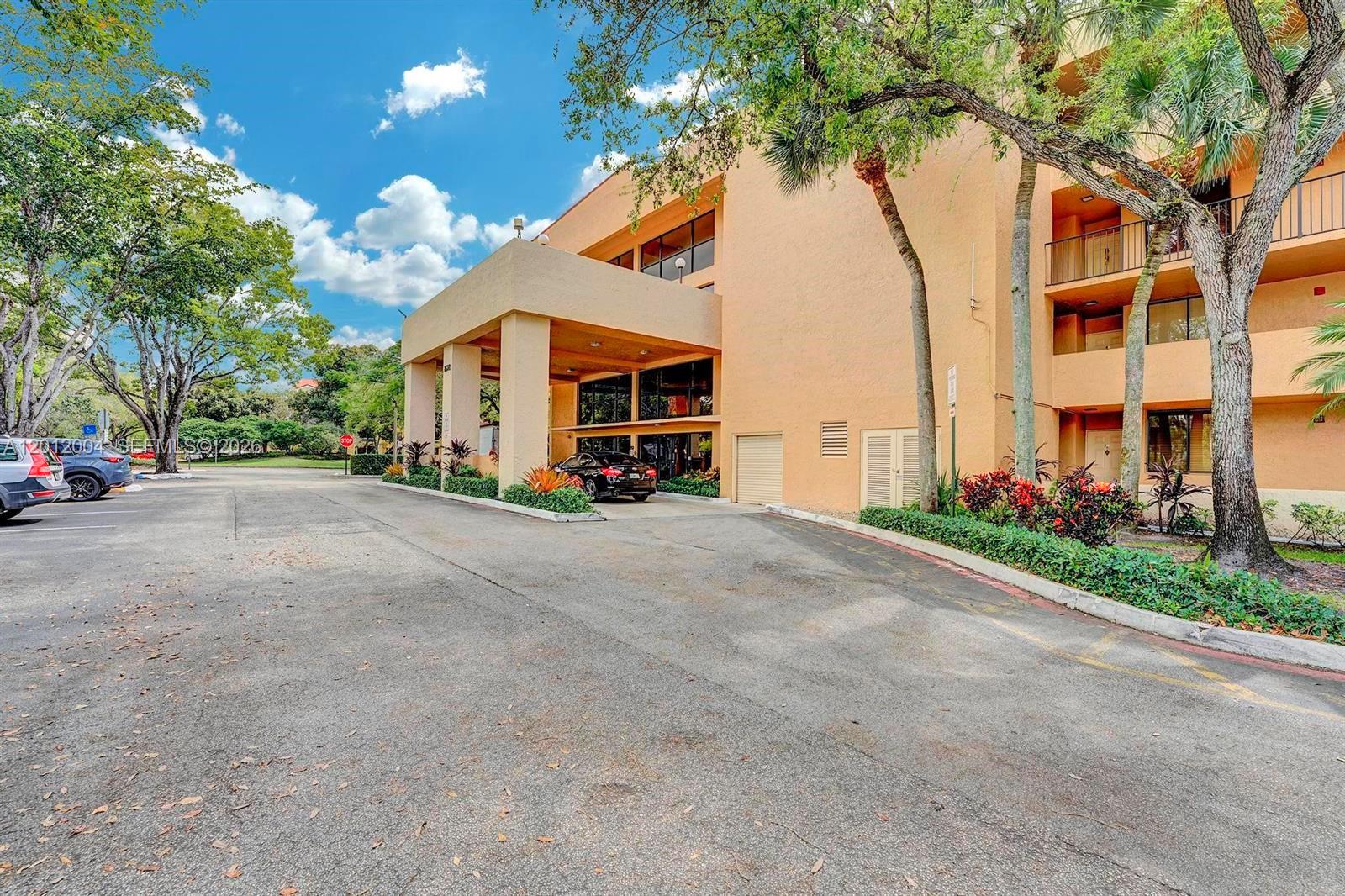 Jacaranda Heights Condo