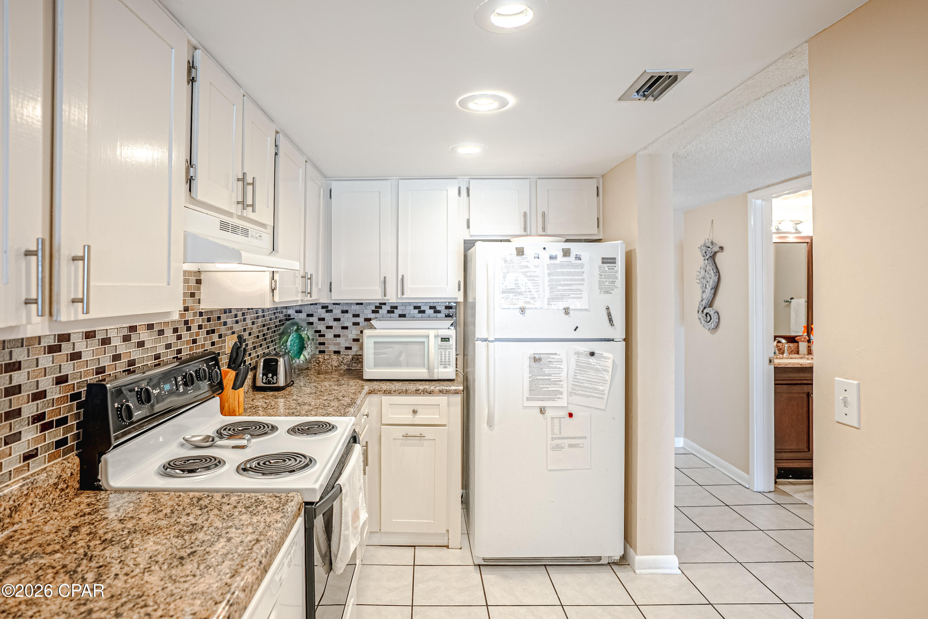 Image 15 For 6213 Thomas Drive 408