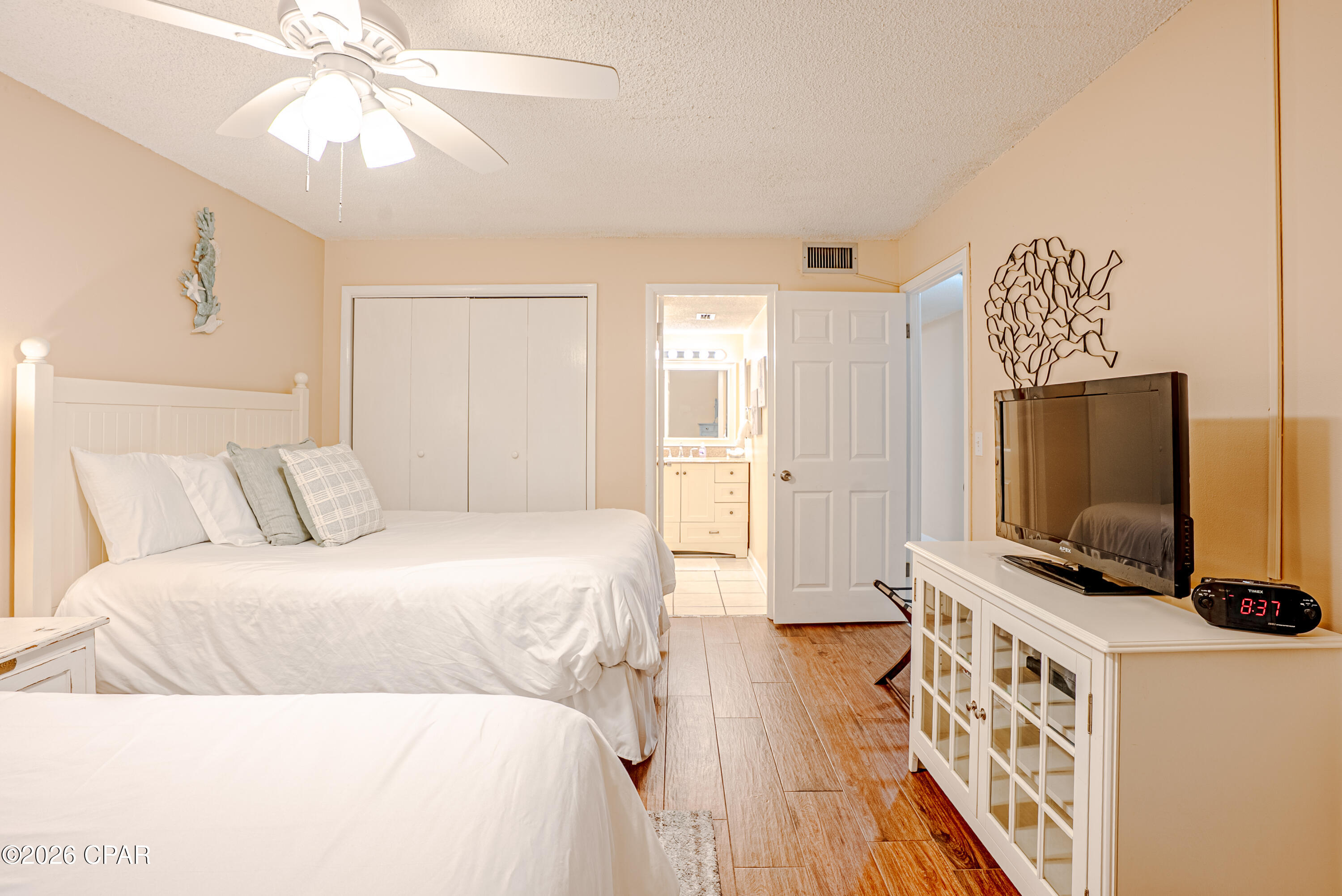 Image 21 For 6213 Thomas Drive 408