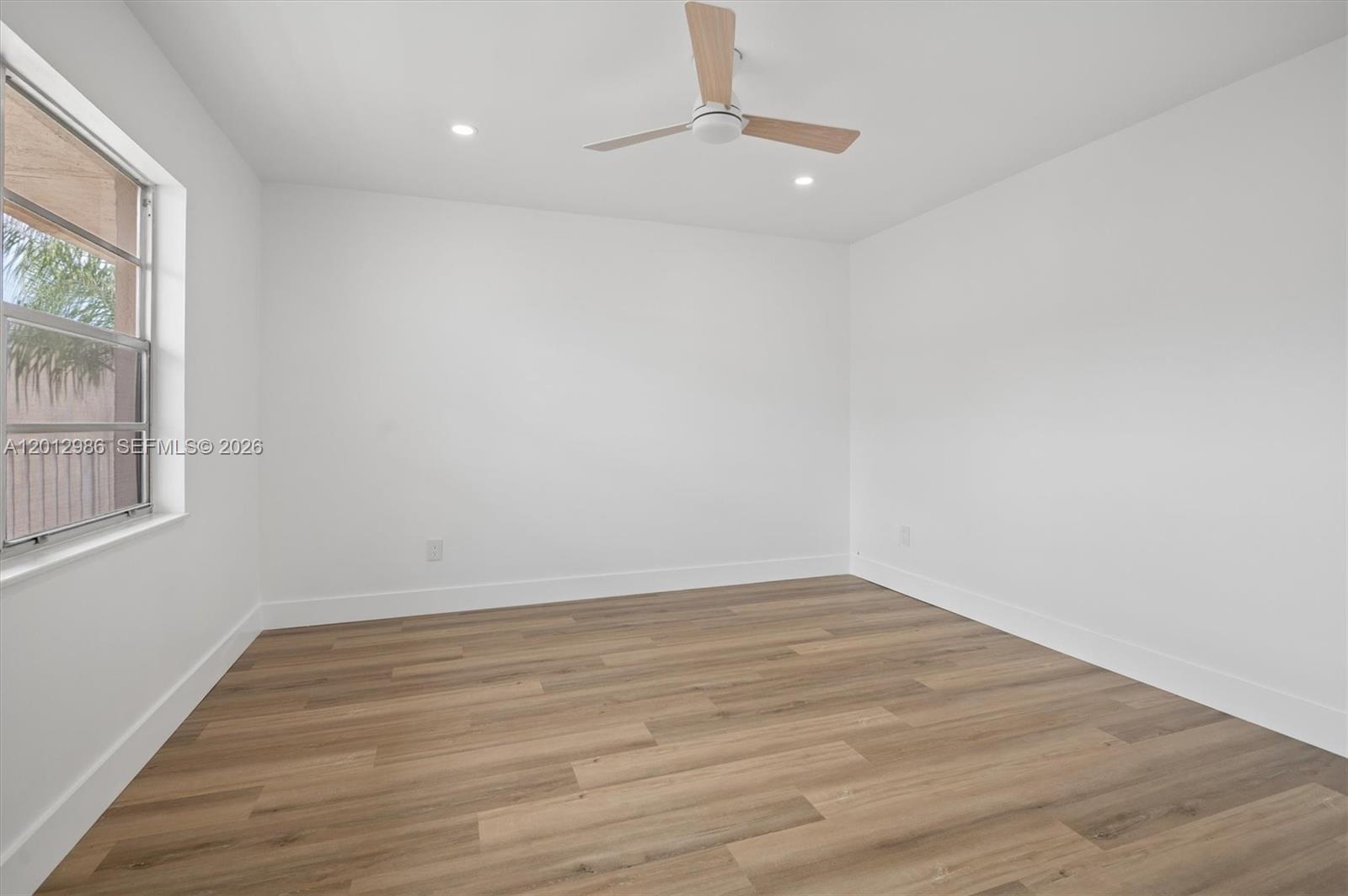 Property photo # 6