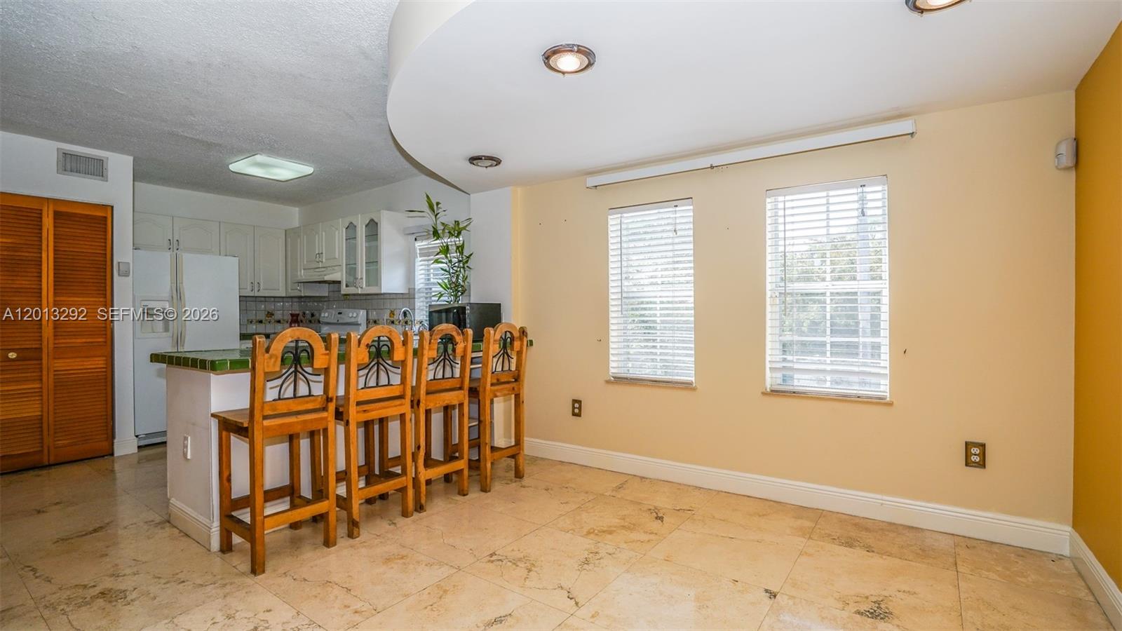 Property photo # 9