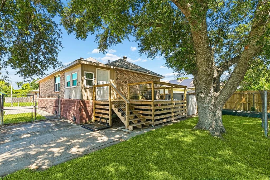 21st image of 2045 Gladstone Dr, Marrero, LA 70072 | MLS# 2556541
