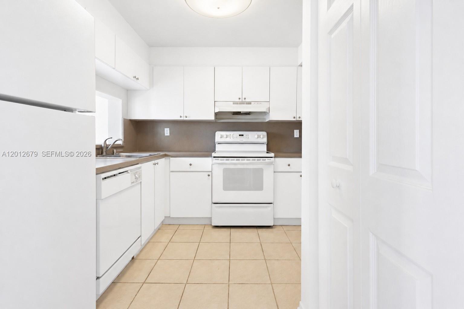 Property photo # 3