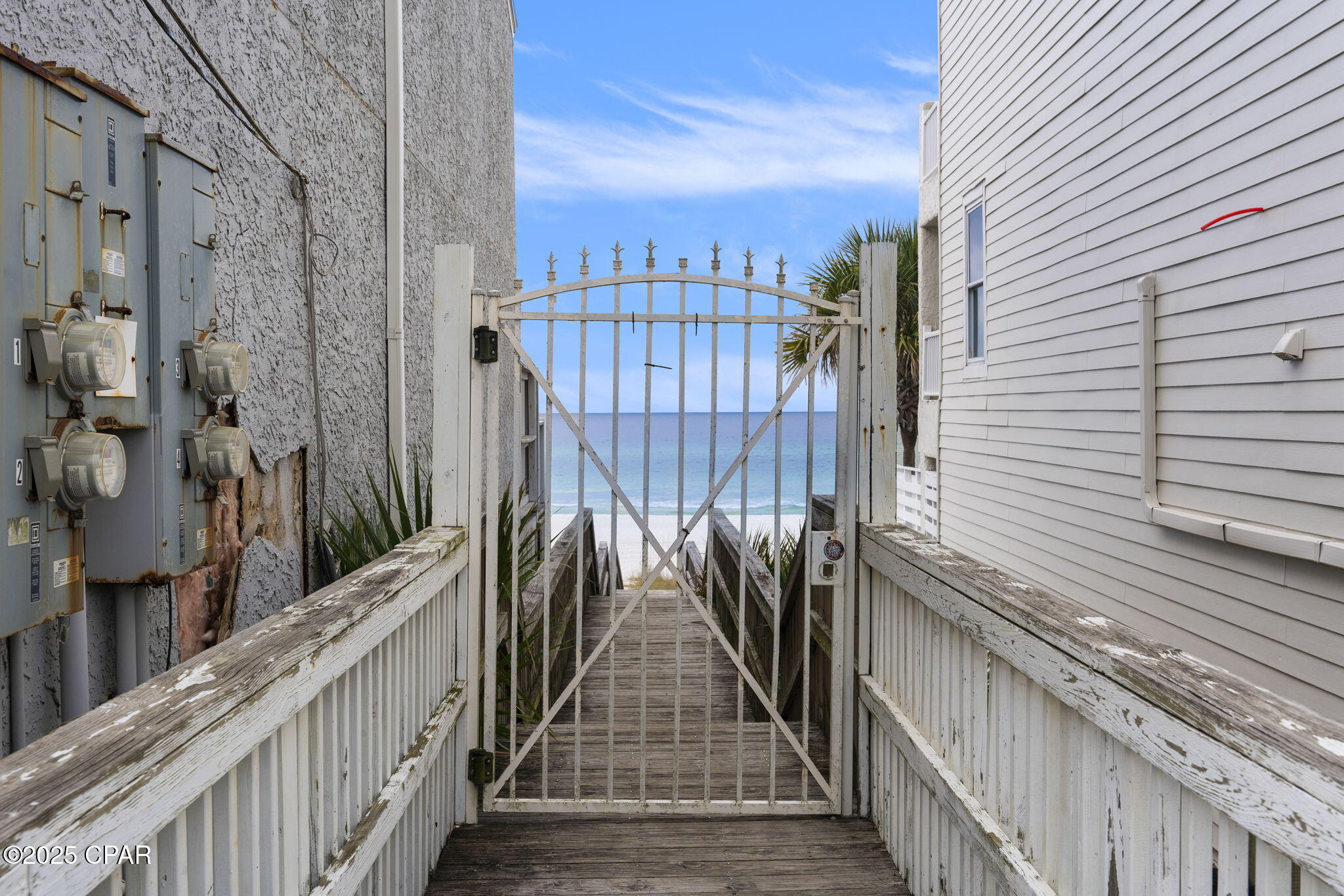 Image 33 For 17214 Front Beach Road 2