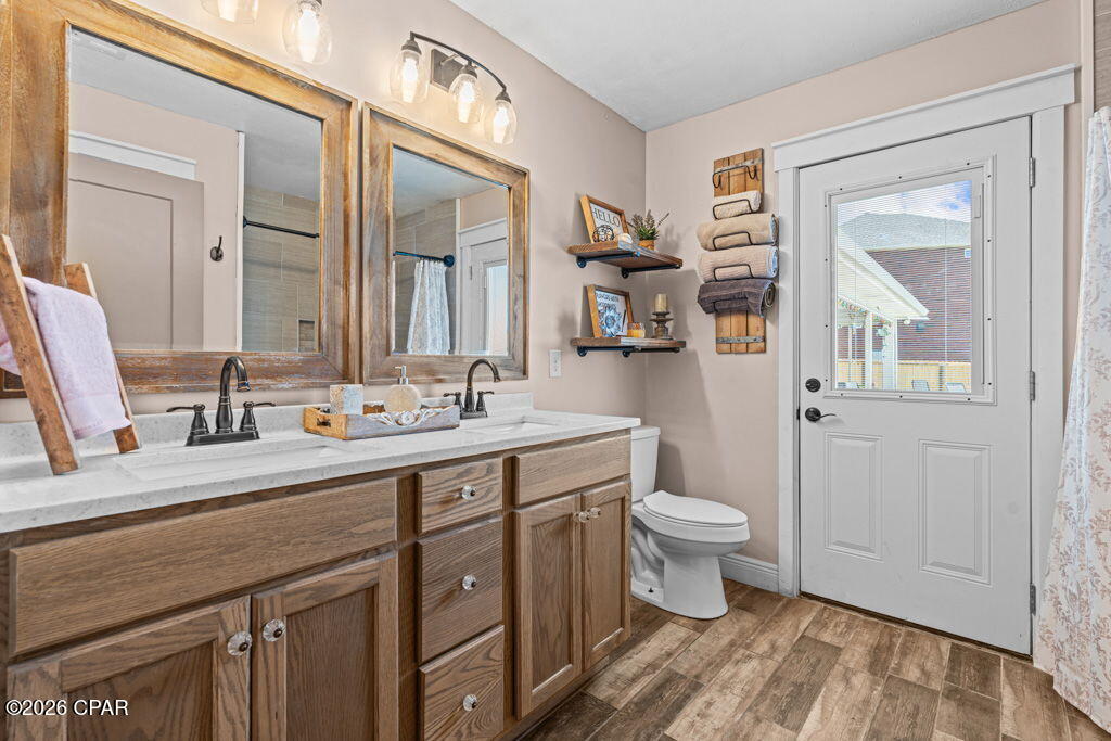 Image 31 For 858 Plantation Way