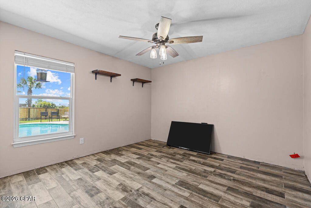 Image 33 For 858 Plantation Way