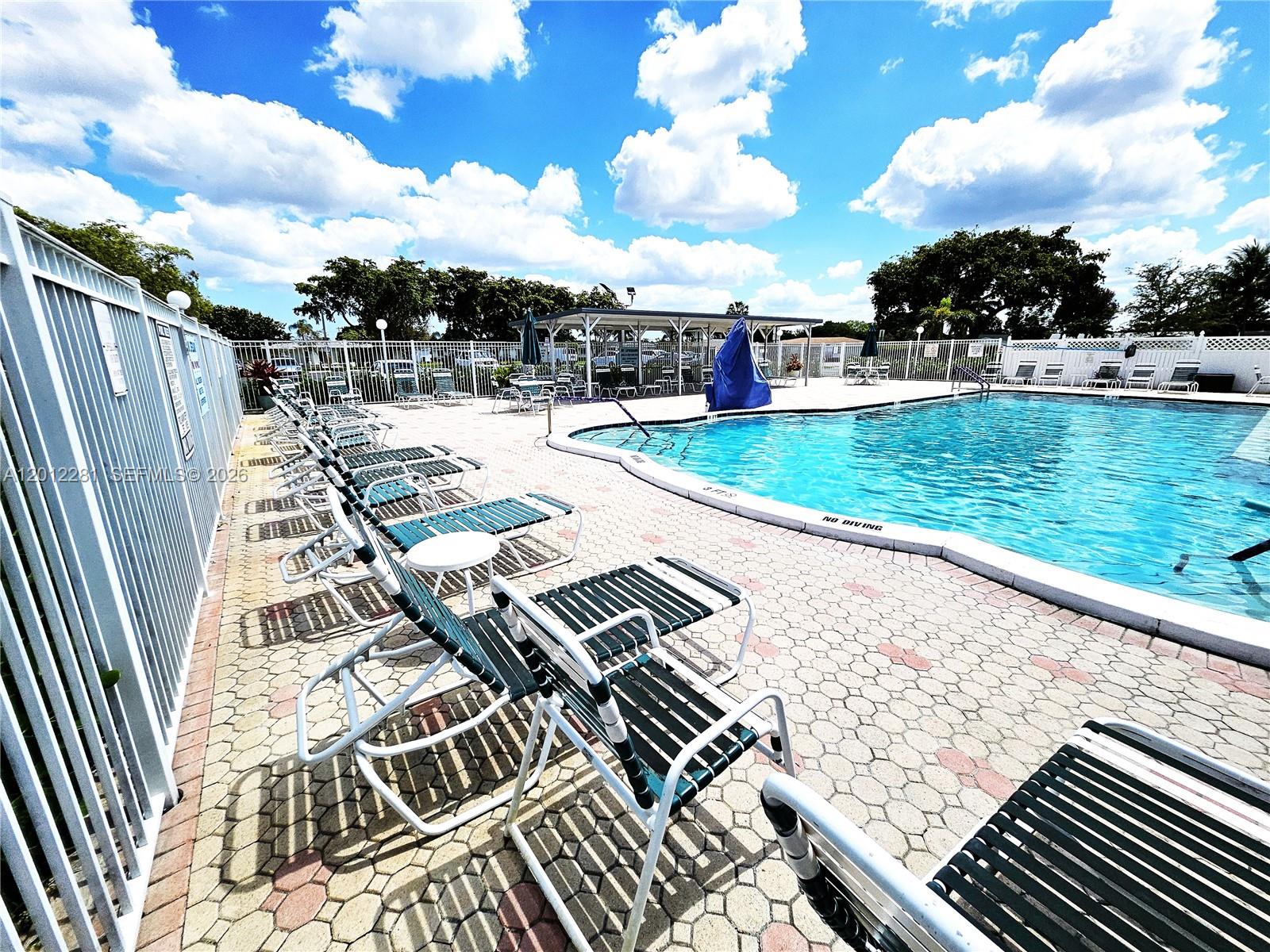 Paradise Gardens Sec 4