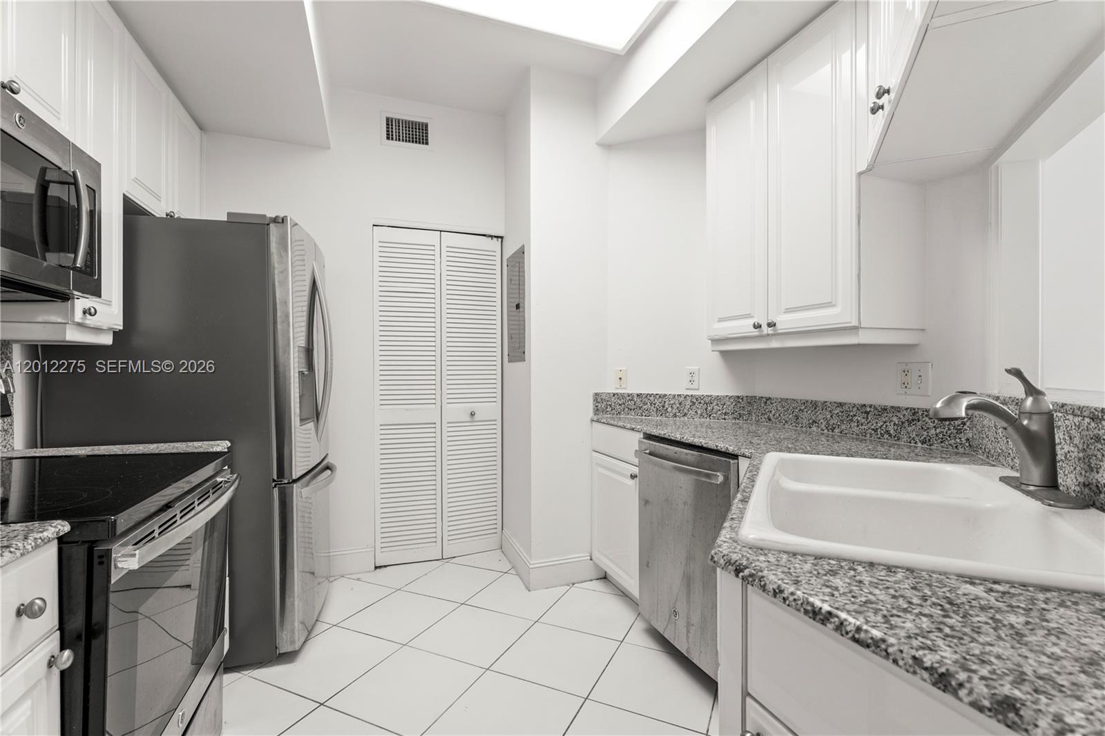 Property photo # 6