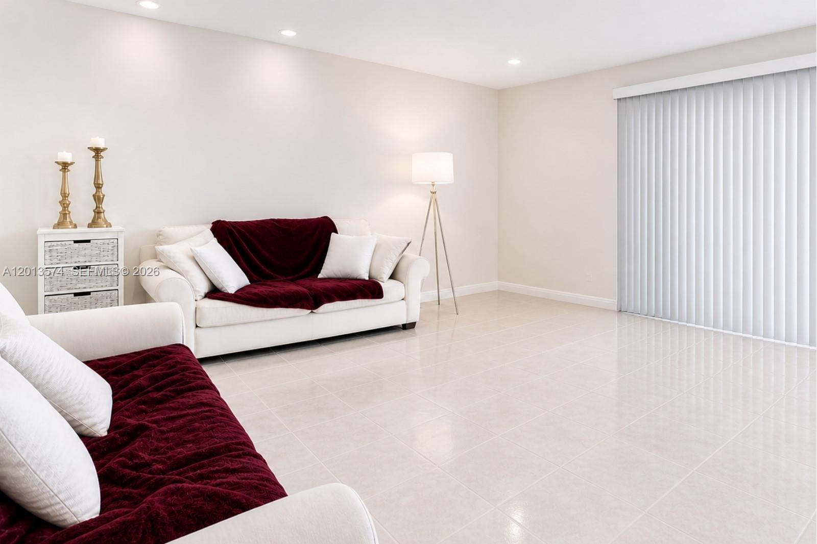Property photo # 4