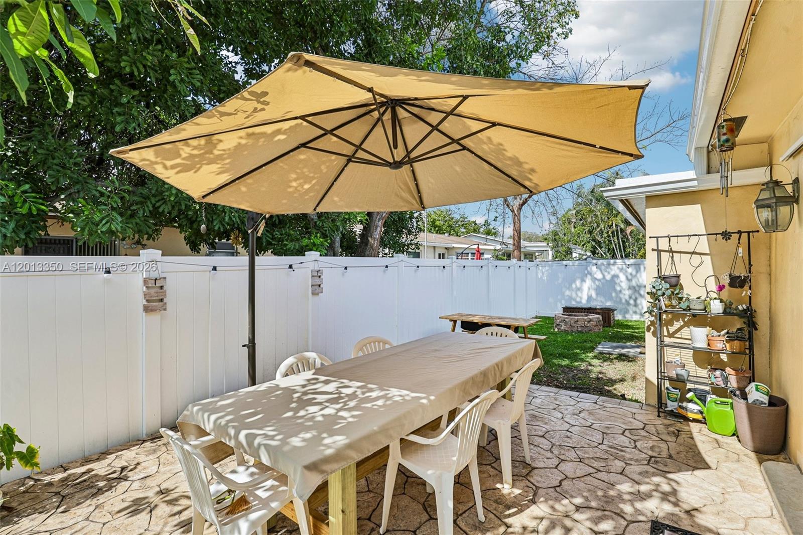 Homes for sale in Dania Beach, FL | 108 Se 4th Ter, Dania Beach, FL 33004 | MLS# A12013350