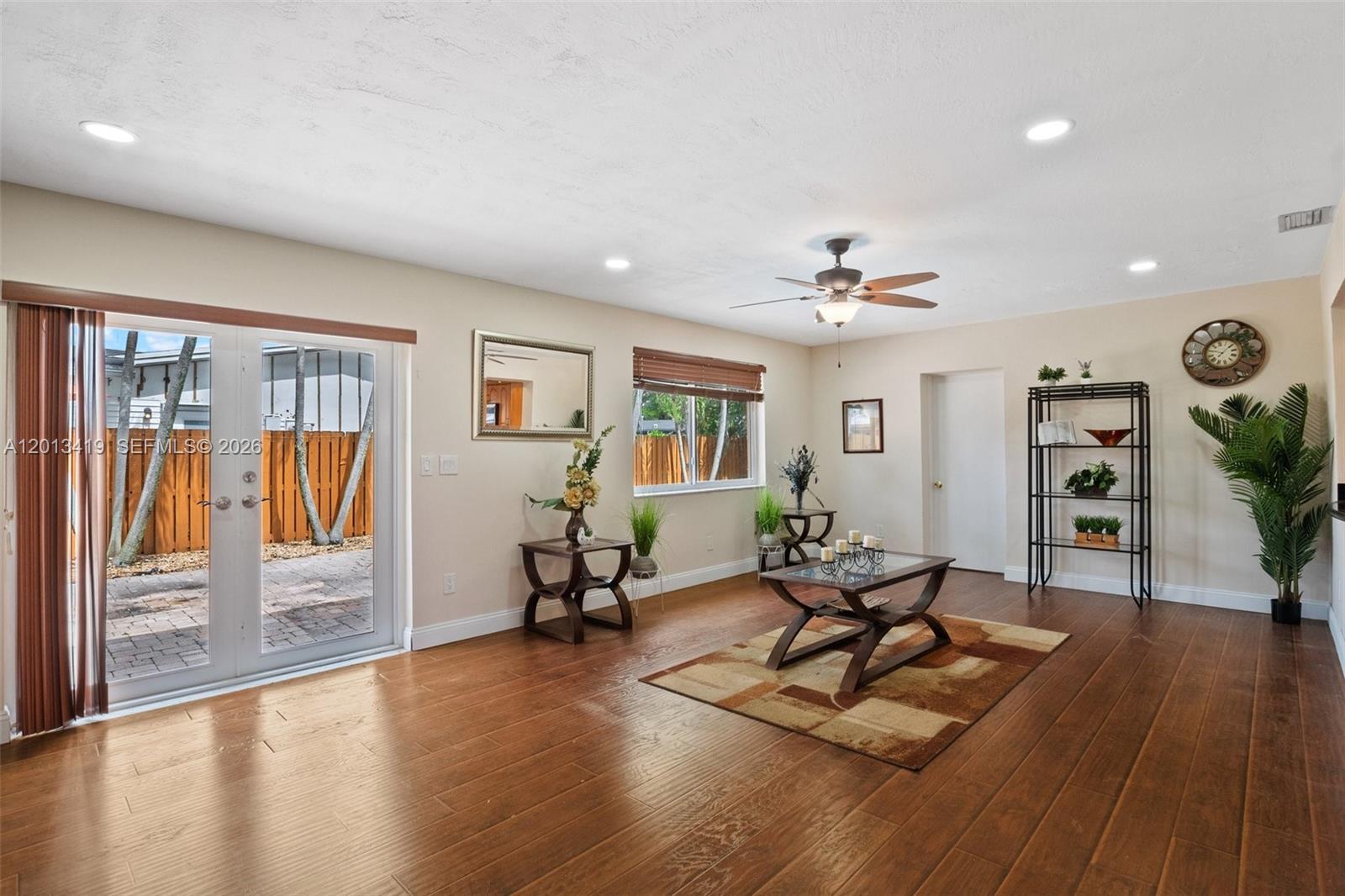 Property photo # 4