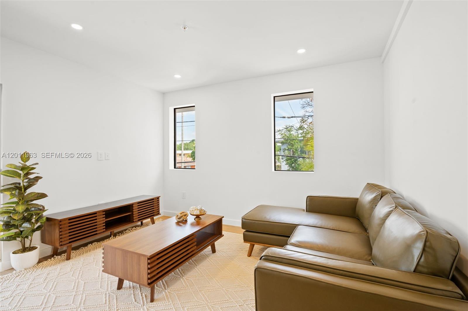 Property photo # 3