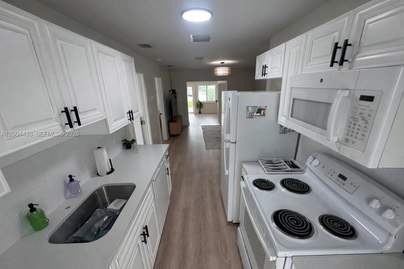 Property photo # 7