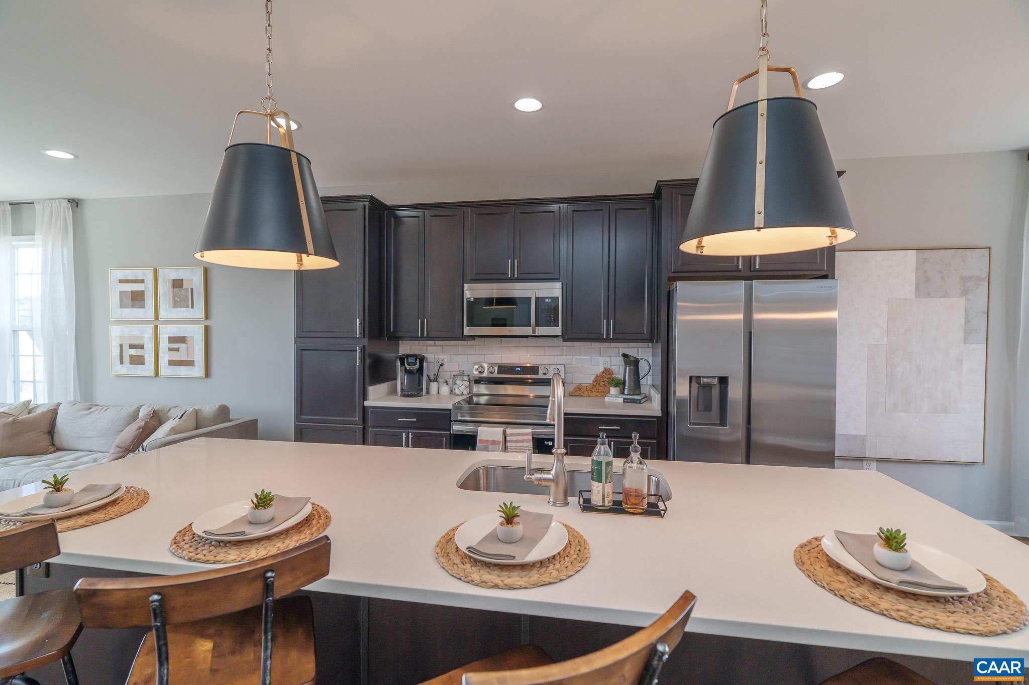 229 CHESHIRE LN, Waynesboro, VA 22980