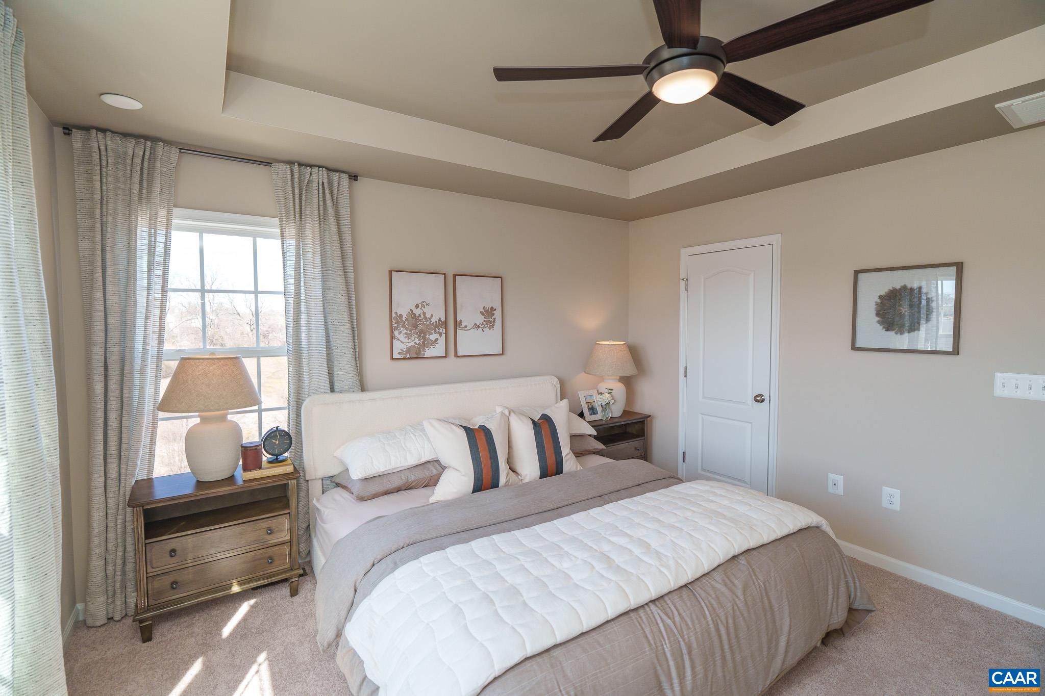 245 CHESHIRE LN, Waynesboro, VA 22980