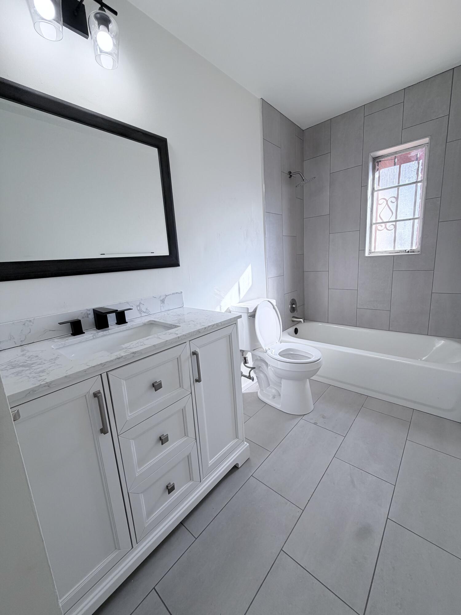 8906 LEXINGTON AVENUE NE, ALBUQUERQUE, NM 87112  Photo 9