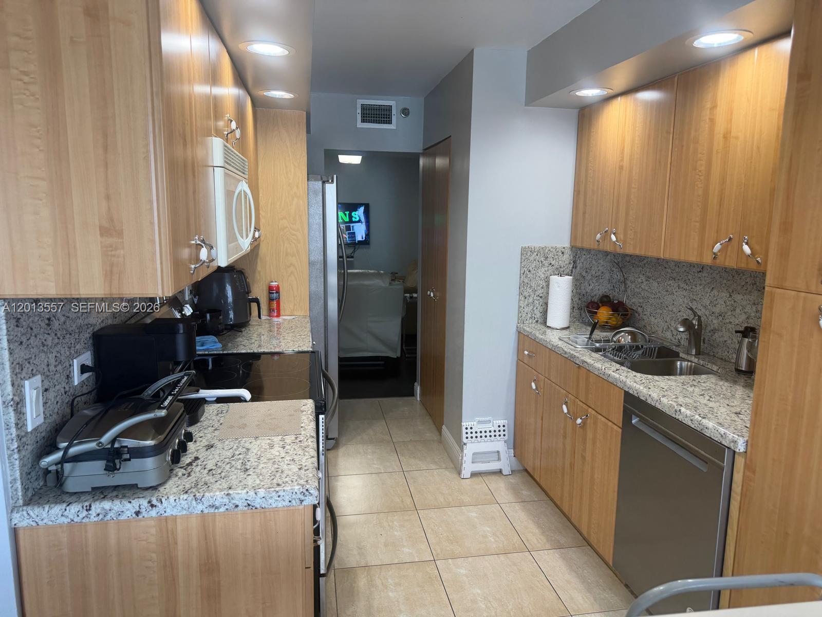 Property photo # 7