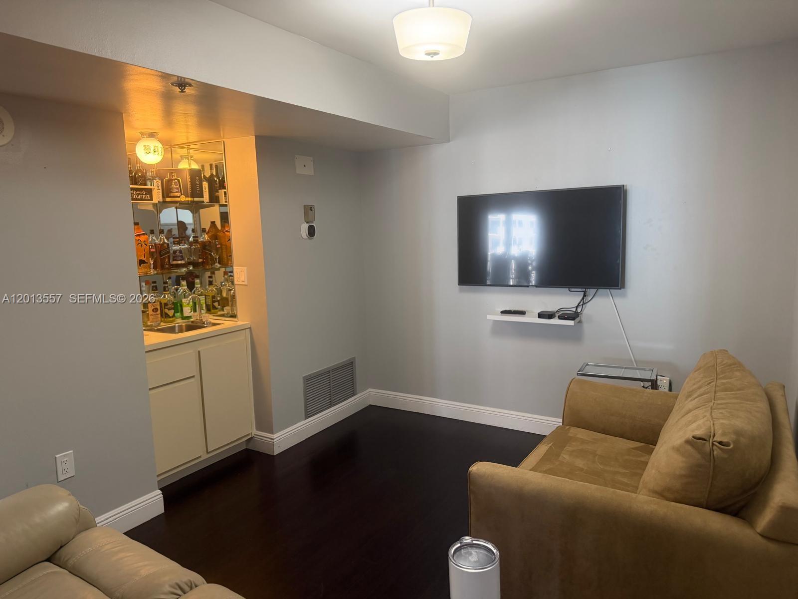 Property photo # 2