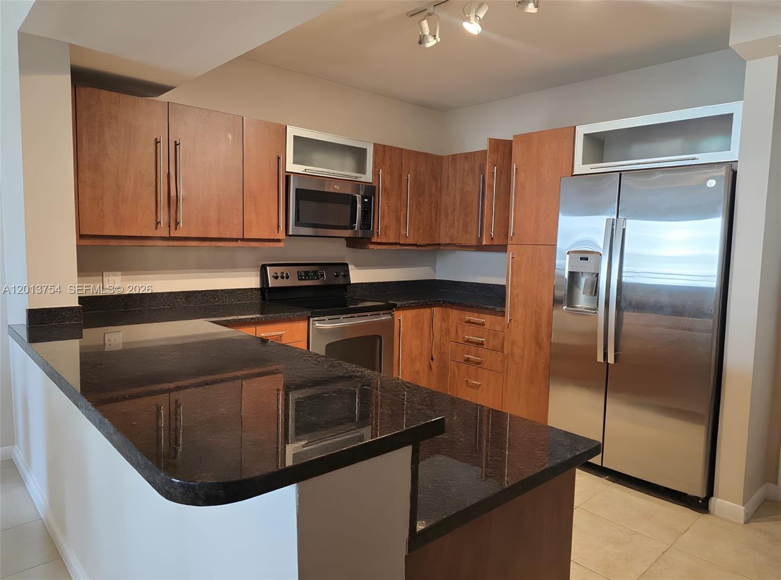 Property photo # 8