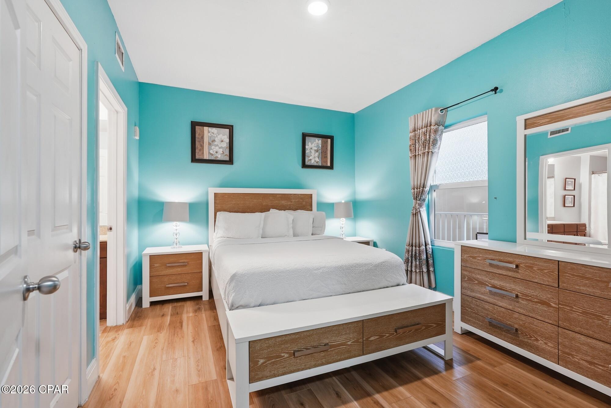 Image 10 For 9860 Thomas Drive 305