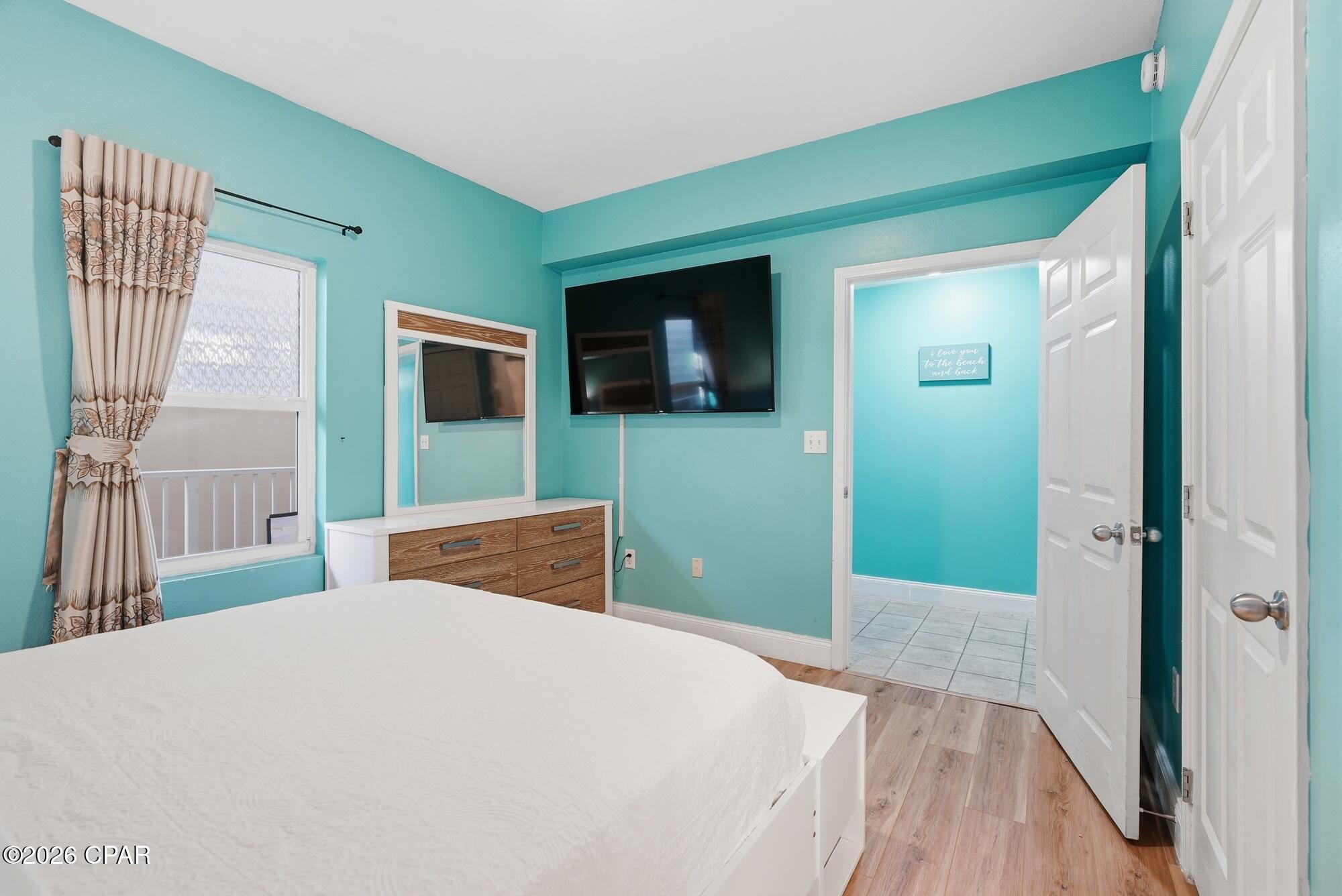 Image 11 For 9860 Thomas Drive 305