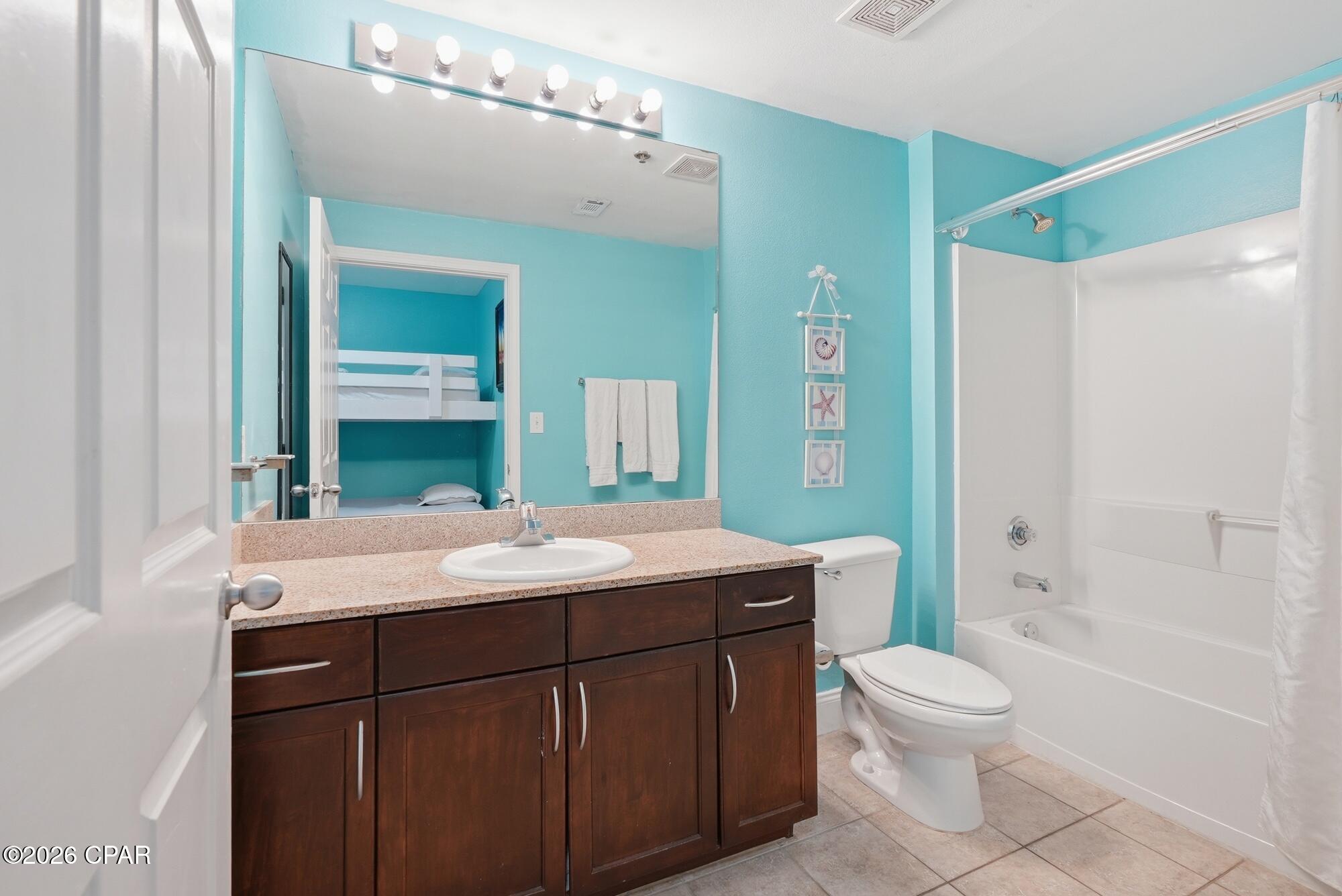 Image 14 For 9860 Thomas Drive 305