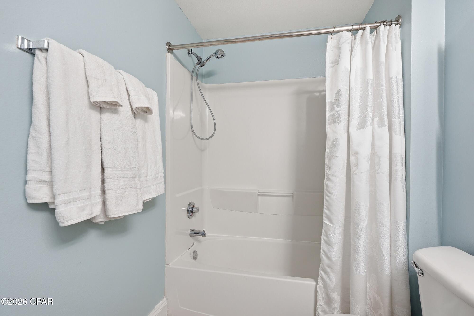 Image 16 For 9860 Thomas Drive 305